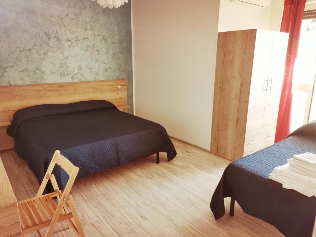 Via Alessandria Hotel Racale Eksteriør billede